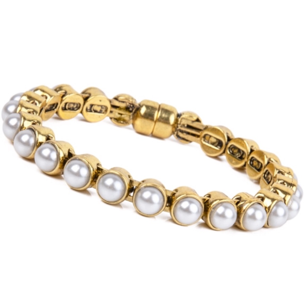 Pearl Plunder Bangle